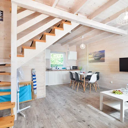 Westbeach House Domek letniskowy Grzybowo (West Pomeranian)